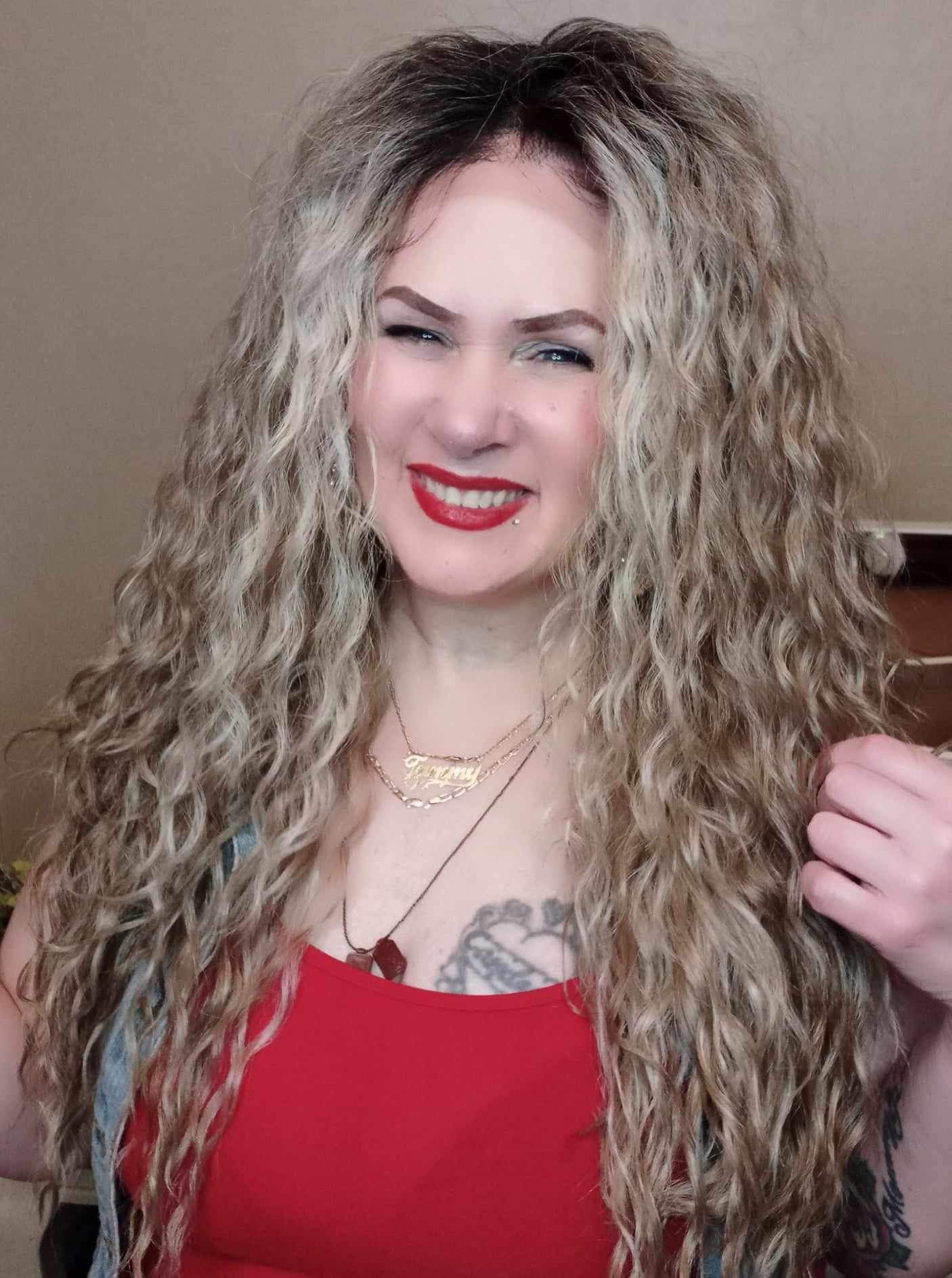 Angela (ash blonde/sandy blonde blend dk shadow root)