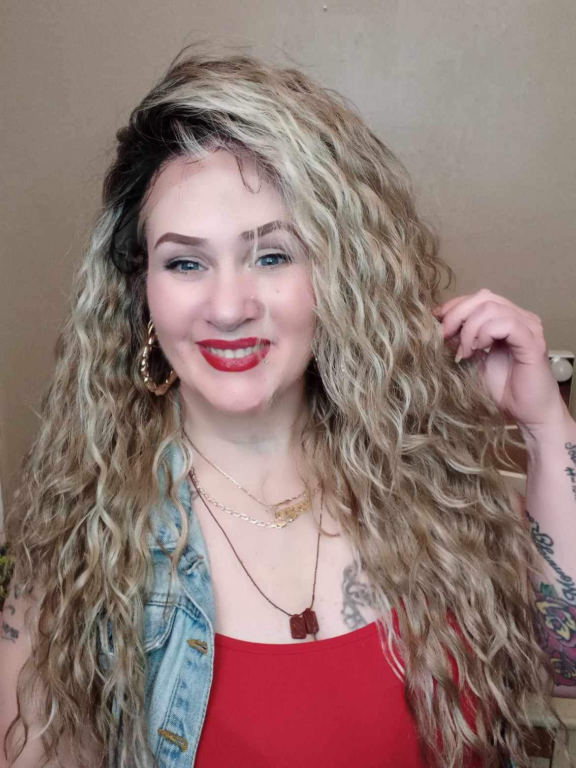 Angela (ash blonde/sandy blonde blend dk shadow root)