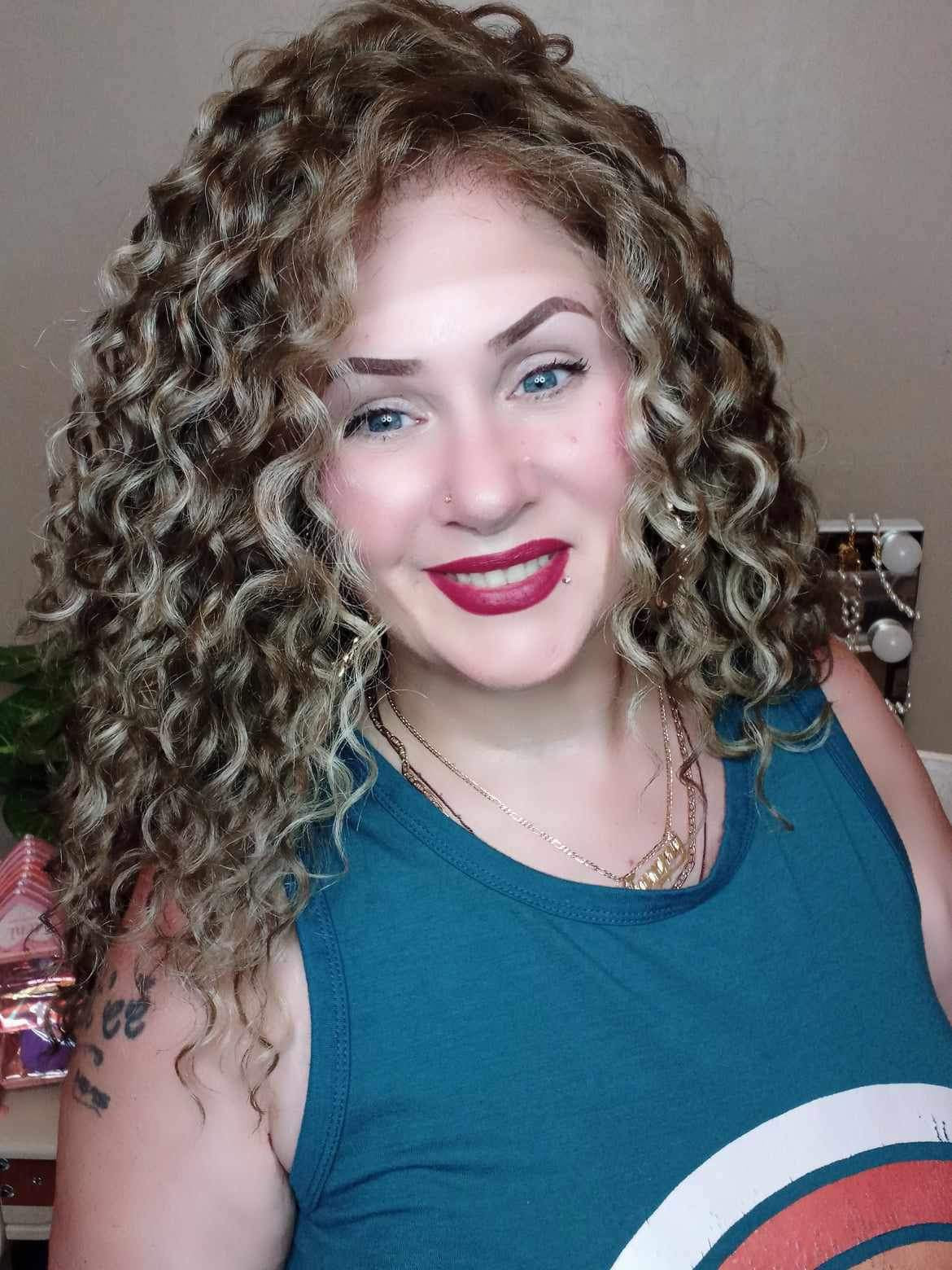 Foxy (blonde balayage)
