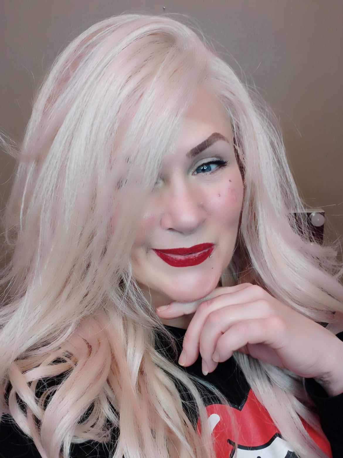Vanity (blush blonde) preorder only