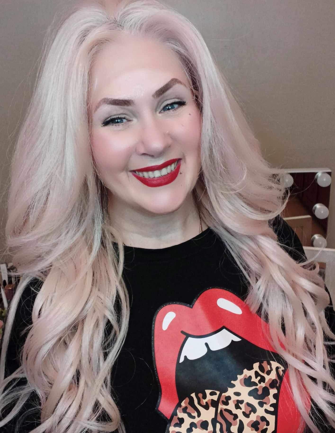 Vanity (blush blonde) preorder only