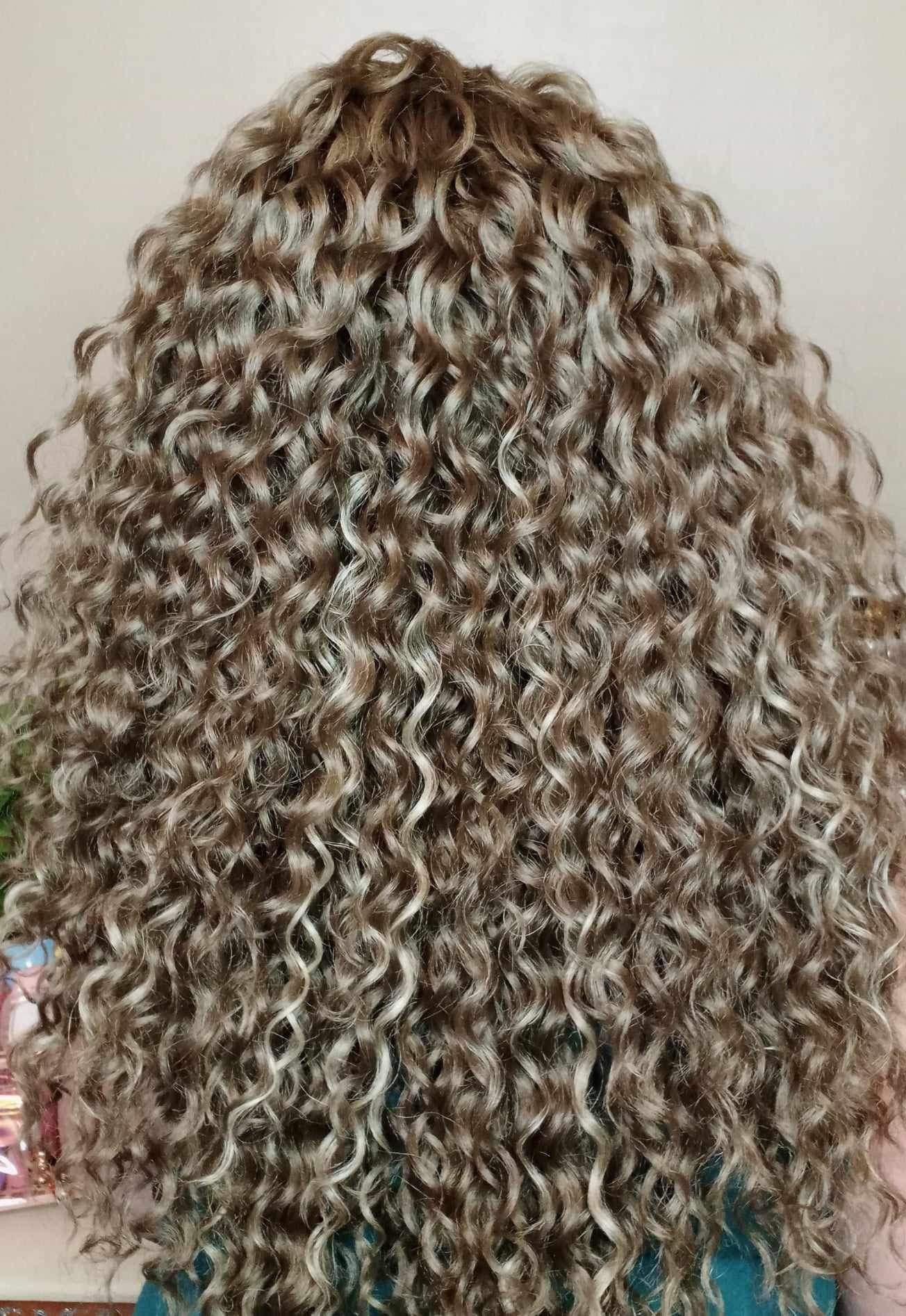 Foxy (blonde balayage)