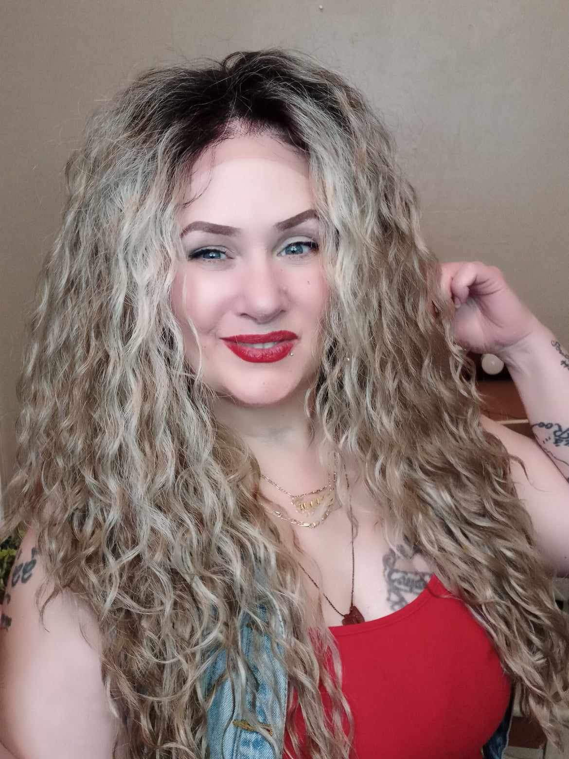 Angela (ash blonde/sandy blonde blend dk shadow root)