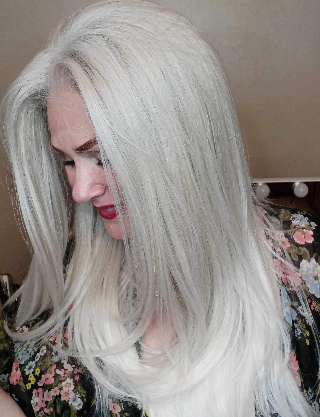 Dutchess (platinum ash blonde)