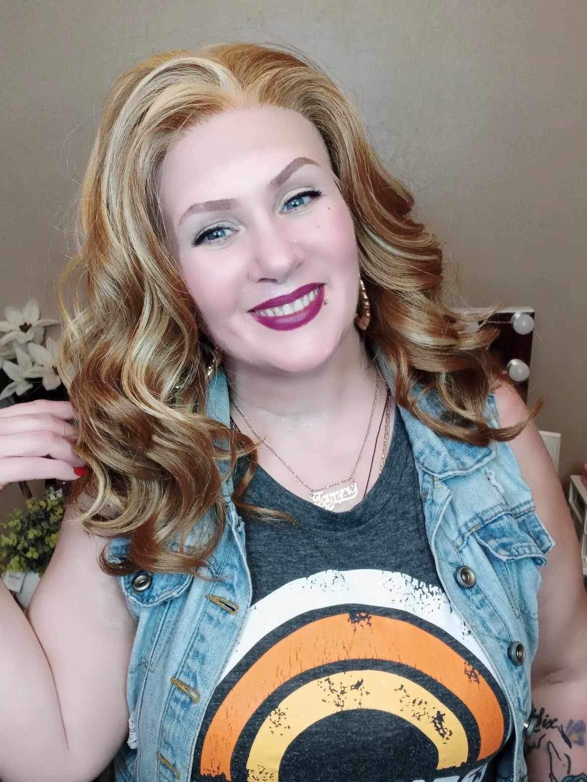 Carmella (blonde/strawberry blonde)