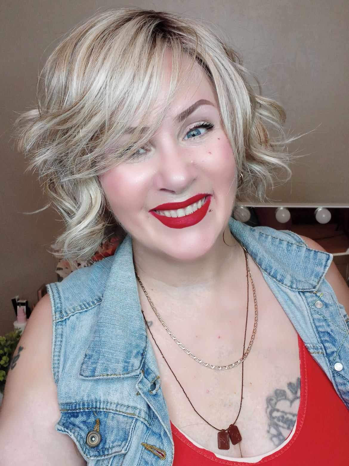 Belle Tress BonBon (butterbeer blonde)