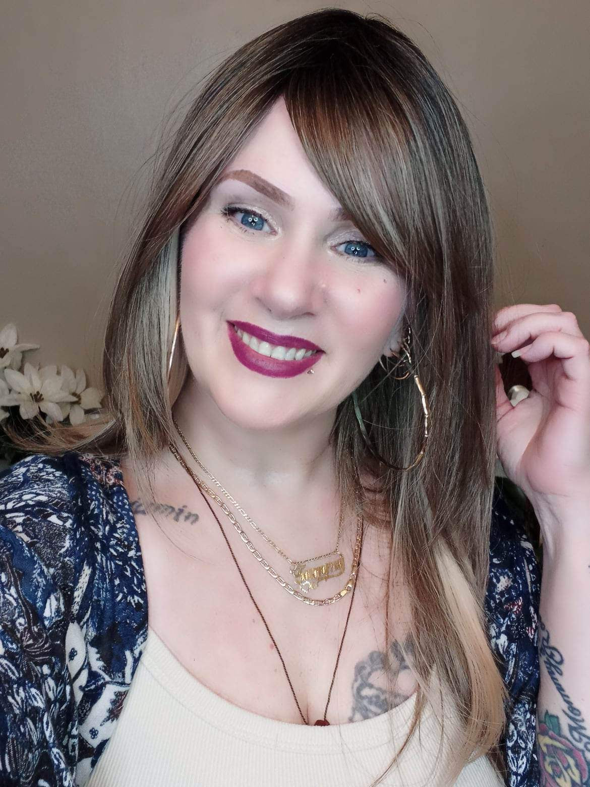 Malibu (dark blonde w/cream blonde money piece)