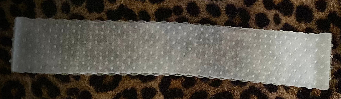 Stretchy silicone wig grip w/ gripping dots (clear)